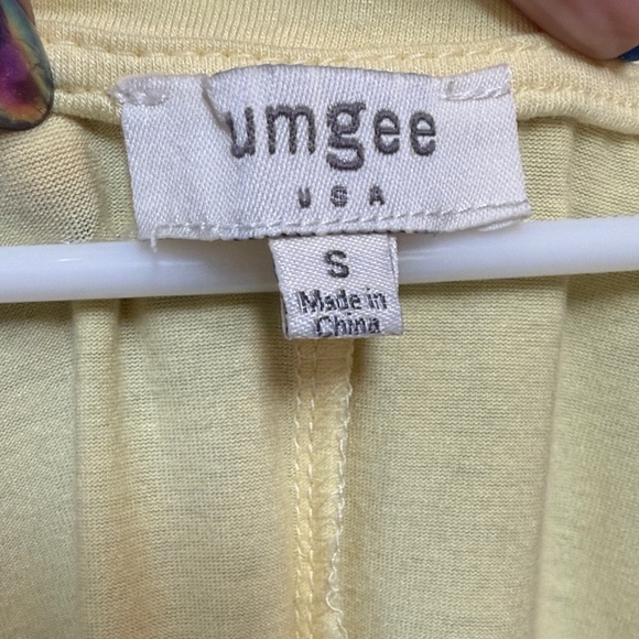 Umgee Light Yellow Women's Blouse - Picture 2 of 3